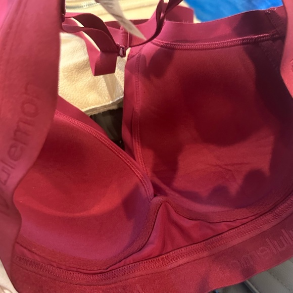 Lululemon Sports Bra - Picture 3 of 6